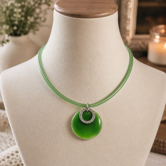 Jewelry - Vtg Green Glass Pendant Necklace Silver Tone Rhinestone Choker Statement Jewelry